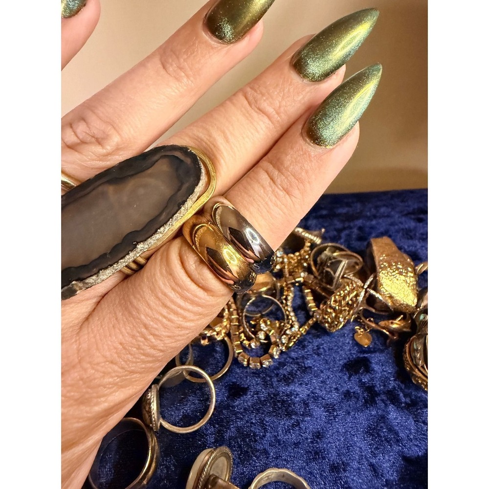 Two Tone Gold and Silver Interlocking Rolling Dome Band Ring